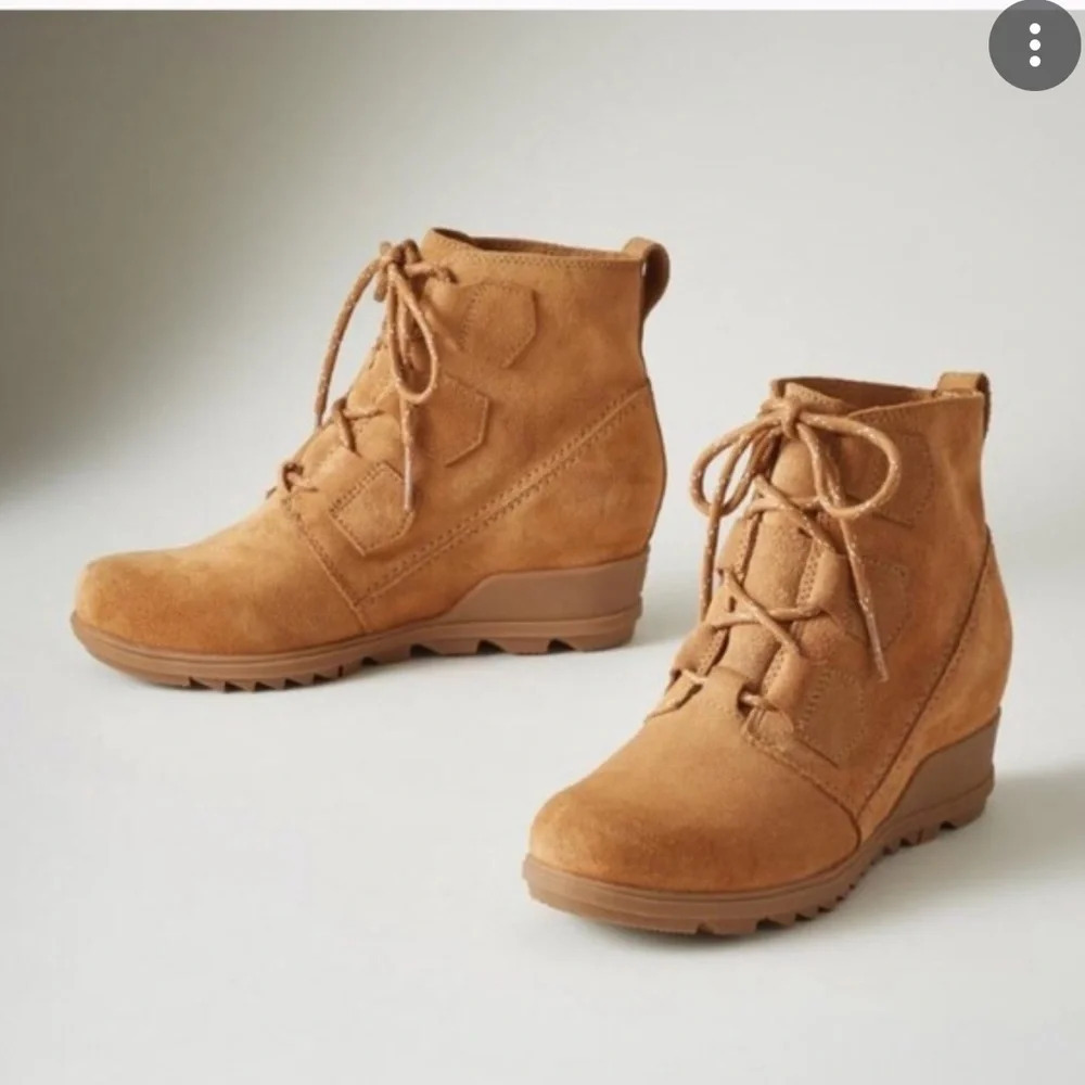 Sorel Tan Evie Boots, size 37.5